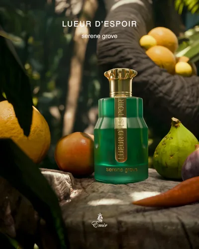 Lueur d'Espoir Serene Grove de Paris Corner, contratipo com 75% de similaridade