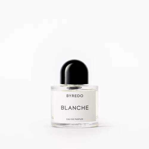 Frasco de Blanche de Byredo, notas de Rosa